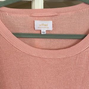 Aritzia sweater. Very cute and flattering 🌸